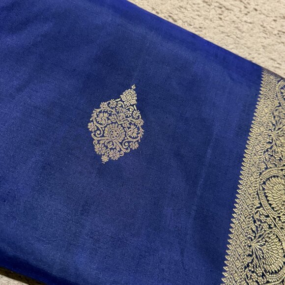 Pure kanchipuram Silk Saree in blue - Picture 6 of 11